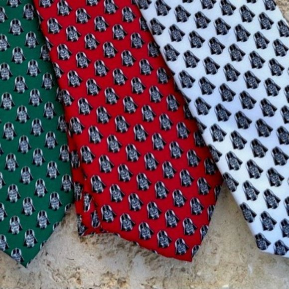 Star Wars Darth Vader Neck Tie - White - Picture 6 of 7